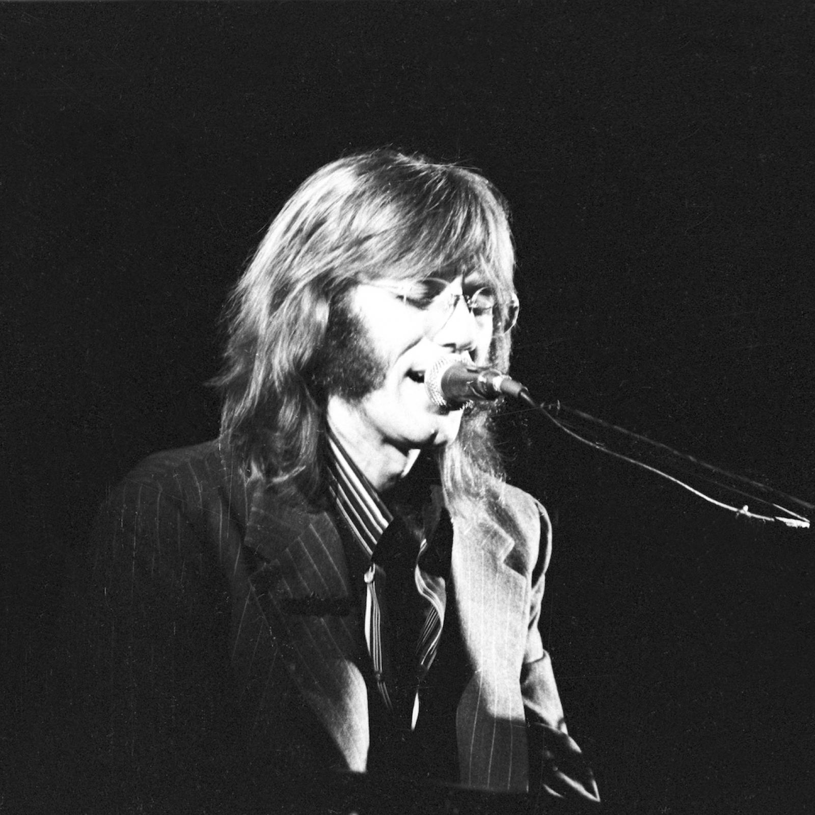 Ray Manzarek | Fresh Air Archive: Interviews with Terry Gross