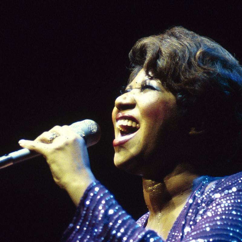 Aretha Franklin singing